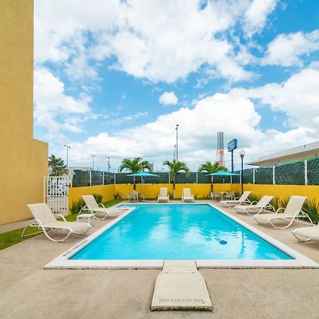 City Express By Marriott Paraíso المظهر الخارجي الصورة