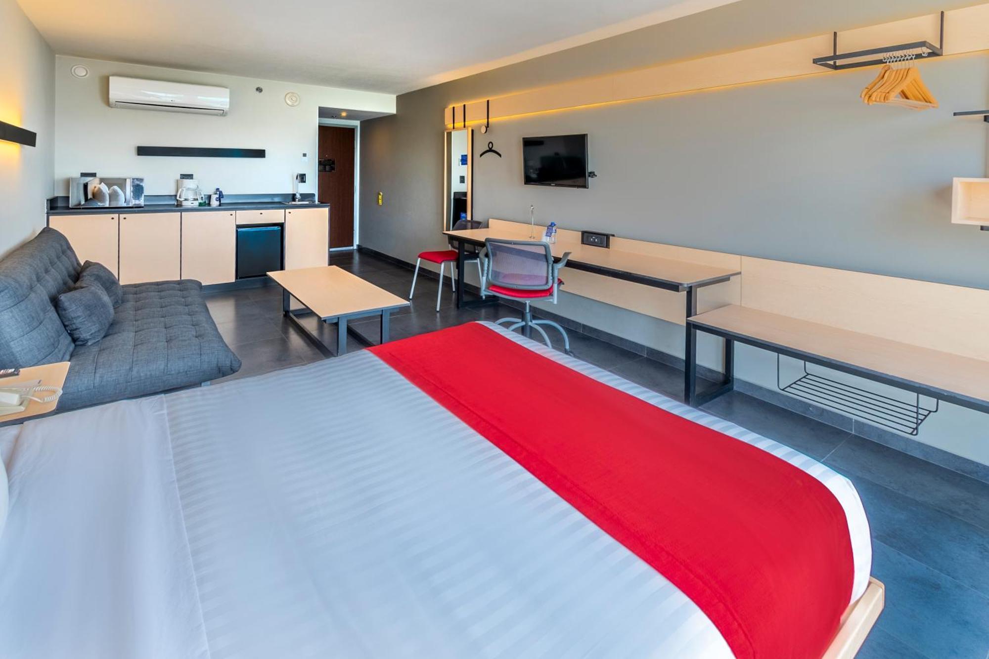 City Express By Marriott Paraíso المظهر الخارجي الصورة