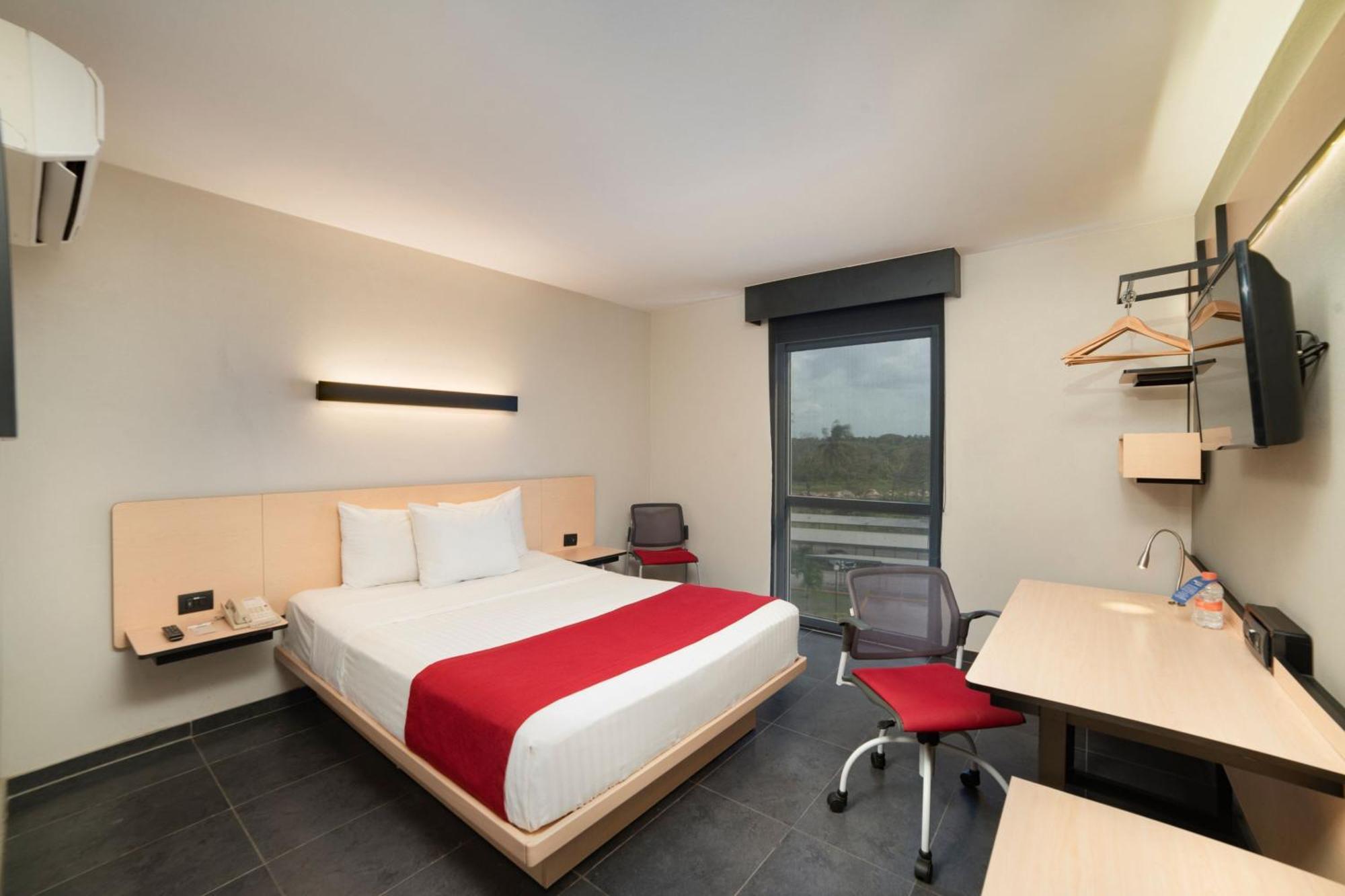 City Express By Marriott Paraíso المظهر الخارجي الصورة