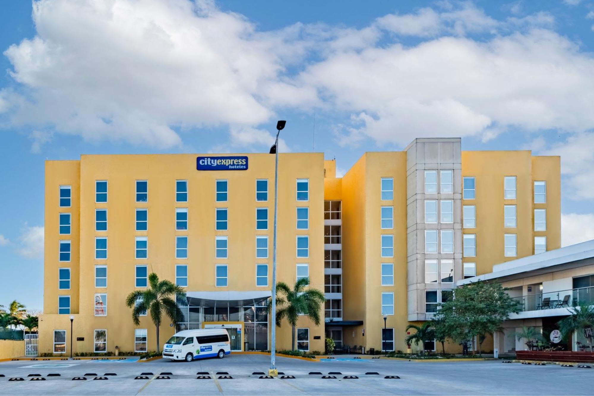 City Express By Marriott Paraíso المظهر الخارجي الصورة